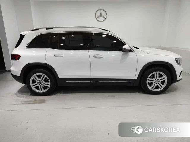 Mercedes-Benz GLB 2021 Белый из Китая, фото 2
