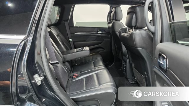 Jeep Grand Cherokee 2021 Черный из Кореи, фото 2