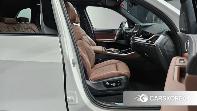 BMW X5 (G05) 2026 Белый из Кореи, фото 2