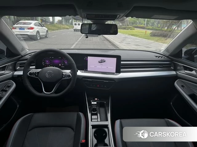 Volkswagen Lamando 2022 Темно-серый из Китая, фото 2