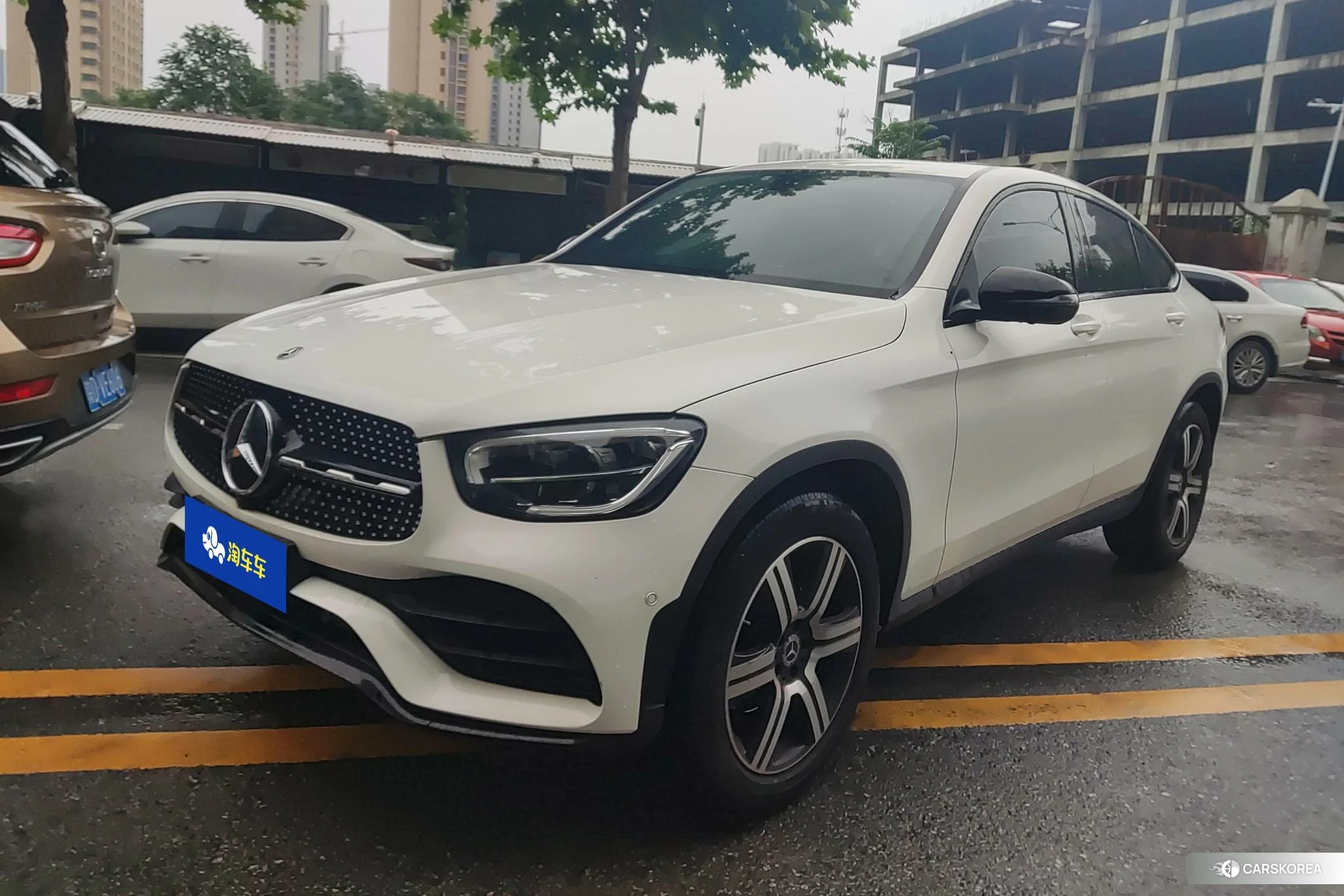 Mercedes-Benz GLC 2021 Белый из Китая, фото 2