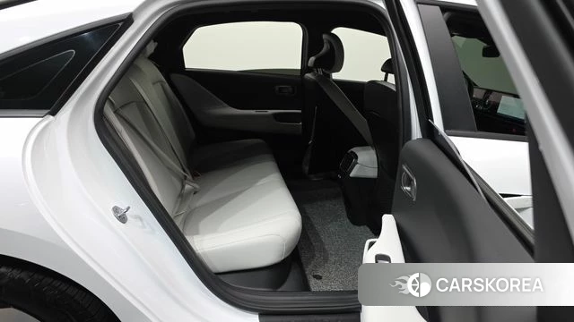 Hyundai The New Ionic 6 2026 Белый из Кореи, фото 2