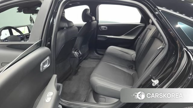 Hyundai Ionic 6 2024 Черный из Кореи, фото 2