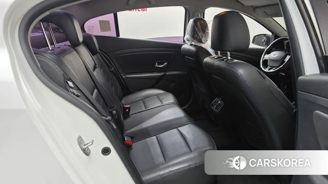 Renault Korea (Samsung) SM3 Z.E. 2019 Белый из Кореи, фото 2
