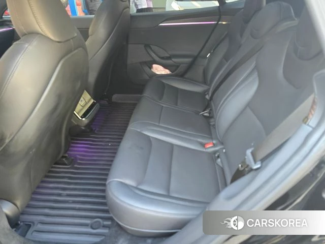 Tesla Model S 2026 Черный из Кореи, фото 2