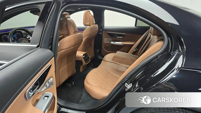 Mercedes-Benz E-Class W214 2024 Черный из Кореи, фото 2