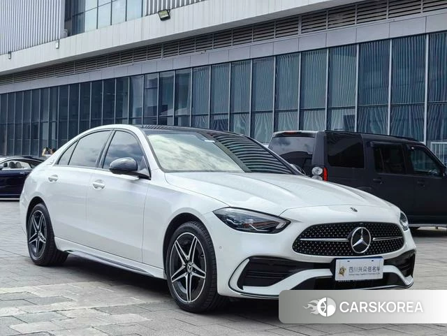 Mercedes-Benz C-class 2024 Белый из Китая, фото 2