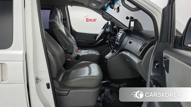 Hyundai The New Grand Starex 2019 Белый из Кореи, фото 2