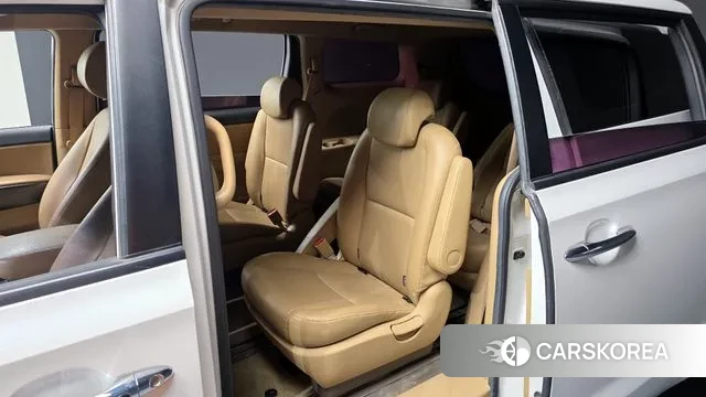 Kia The New Carnival 2018 Белый из Кореи, фото 2
