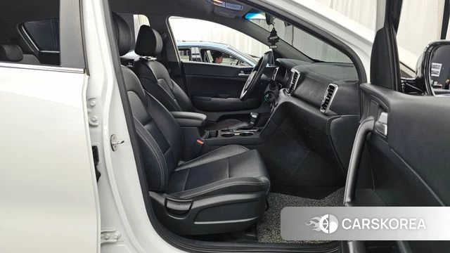 Kia Sportage 4th Generation 2018 Белый из Кореи, фото 2