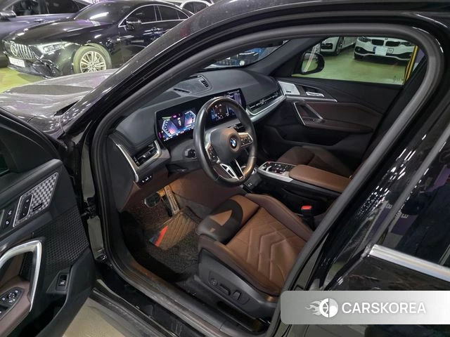 BMW X1 (U11) 2023 Черный из Кореи, фото 2