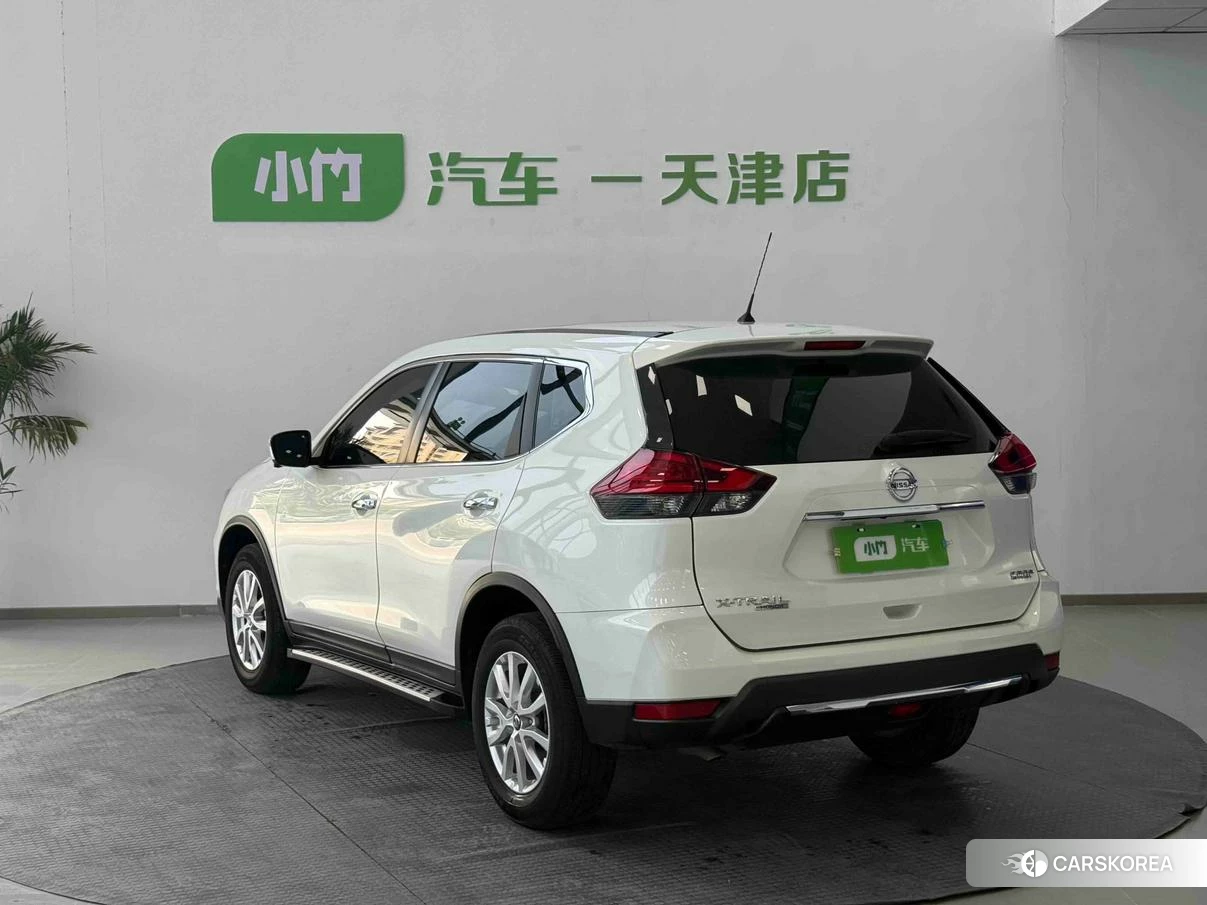 Nissan X-Trail 2021 Белый из Китая, фото 2