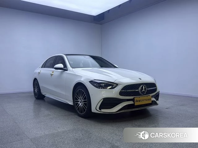 Mercedes-Benz C-class 2023 Белый из Китая, фото 2