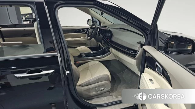 Kia The New Carnival 4th Generation 2025 Черный из Кореи, фото 2