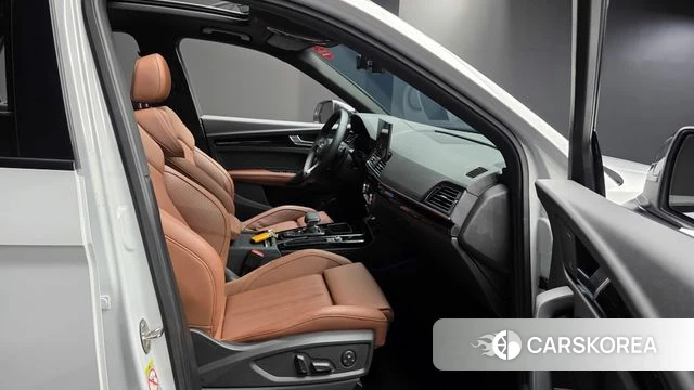 Audi Q5 (FY) 2024 Белый из Кореи, фото 2