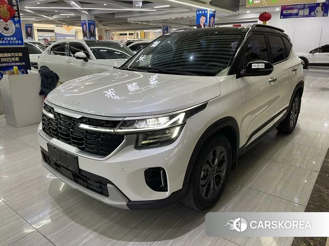 Kia Seltos 2023 Белый из Китая, фото 2