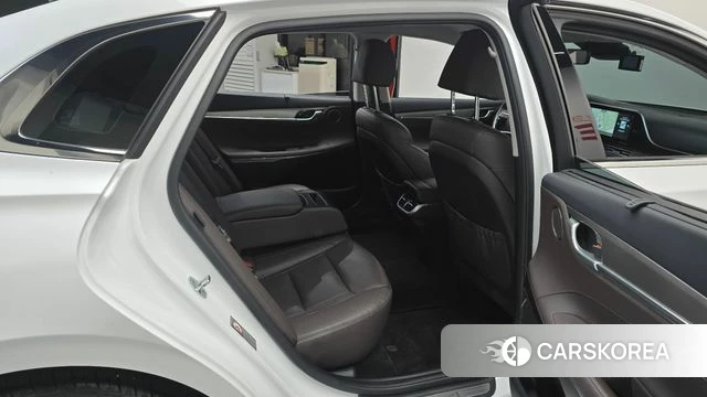 Hyundai The New Grandeur IG Hybrid 2022 Белый из Кореи, фото 2