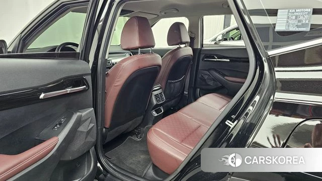 Kia Seltos 2020 Черный из Кореи, фото 2