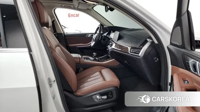 BMW X5 (G05) 2021 Белый из Кореи, фото 2