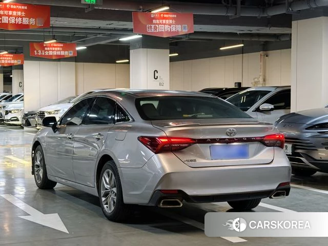 Toyota Avalon 2021 Серебристо-серый из Китая, фото 2