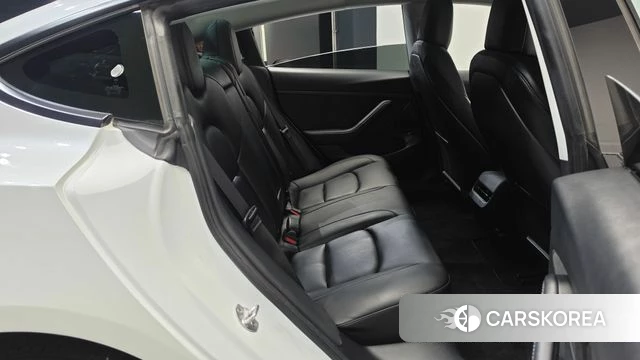 Tesla Model 3 2022 Белый из Кореи, фото 2