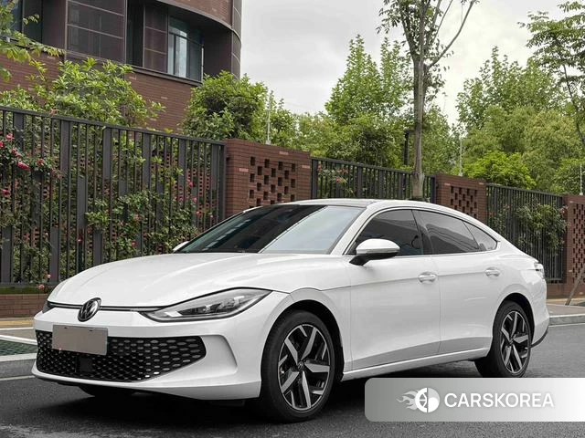 Volkswagen Lamando 2024 Белый из Китая, фото 2