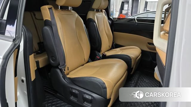 Kia Carnival 4th generation 2021 Белый из Кореи, фото 2