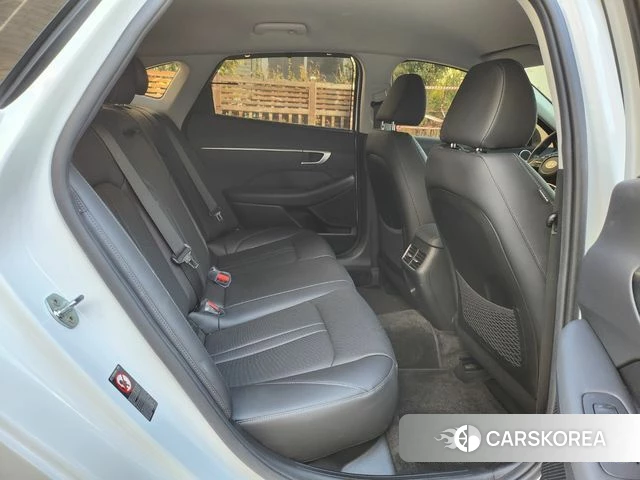 Hyundai Sonata (DN8) 2020 Жемчужный цвет из Кореи, фото 2