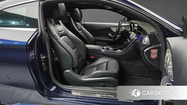Mercedes-Benz C-Class W205 2019 Синий из Кореи, фото 2