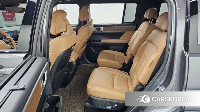 Hyundai Santa Fe (MX5) 2024 Серый из Кореи, фото 2