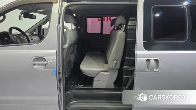 Hyundai Grand Starex 2018 Серебряный из Кореи, фото 2