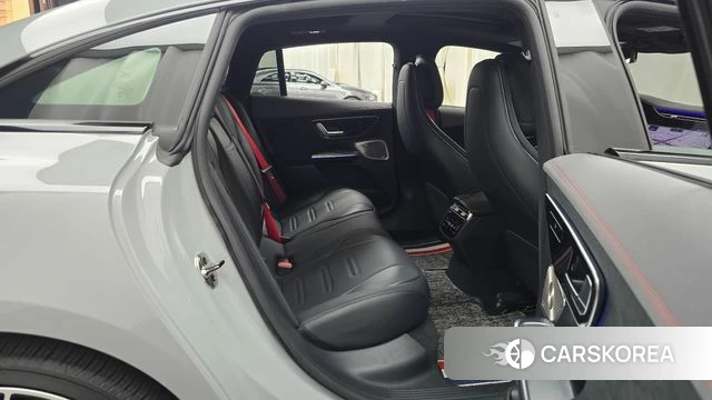 Mercedes-Benz EQE V295 2023 Серебристо-серый из Кореи, фото 2