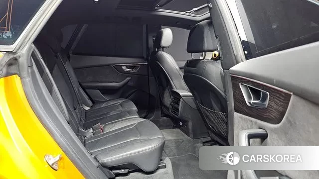 Audi Q8 (4M) 2021 Желтый из Кореи, фото 2