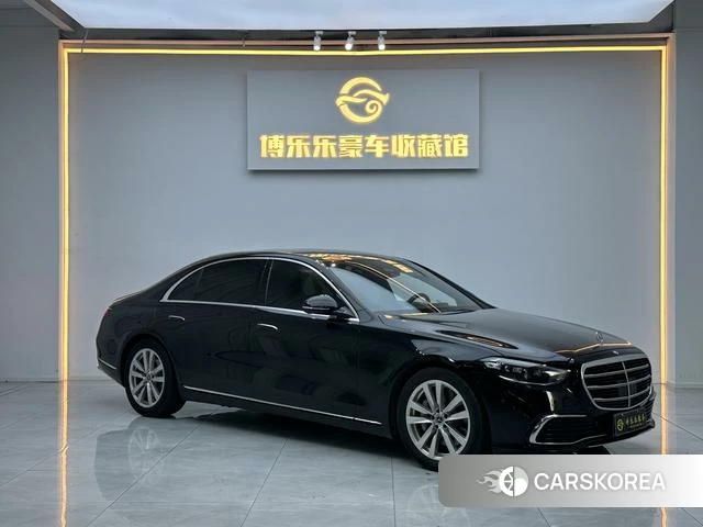Mercedes-Benz S-Class 2022 Черный из Китая, фото 2
