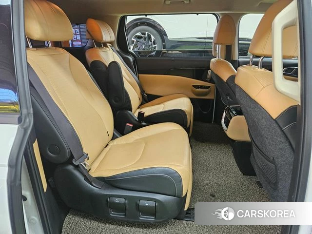 Kia Carnival 4th generation 2021 Белый из Кореи, фото 2