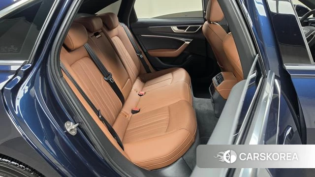 Audi A6 (C8) 2022 Синий из Кореи, фото 2