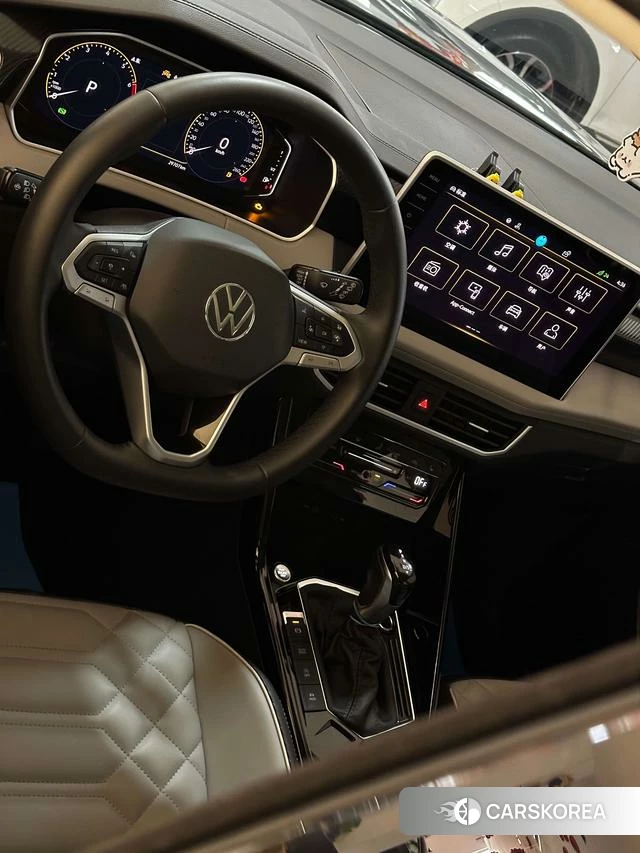 Volkswagen Tayron 2024 Темно-серый из Китая, фото 2
