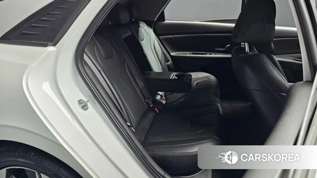 Hyundai Avante (CN7) 2021 Белый из Кореи, фото 2