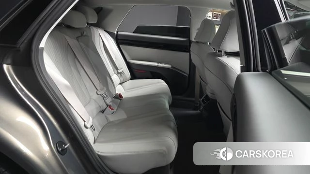 Hyundai Grandeur Hybrid (GN7) 2023 Коричневый из Кореи, фото 2