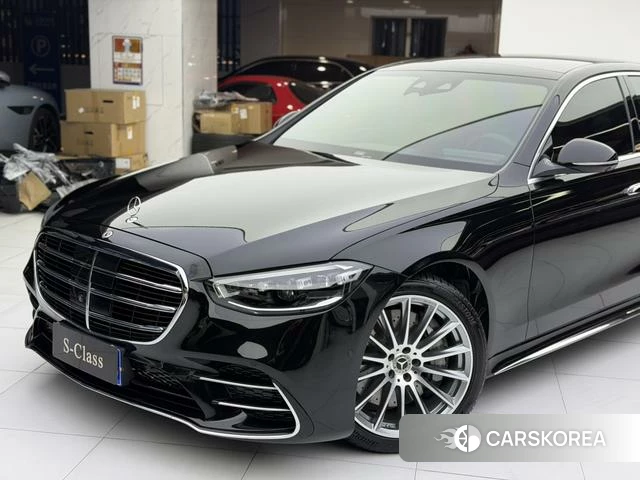 Mercedes-Benz S-Class 2023 Черный из Китая, фото 2