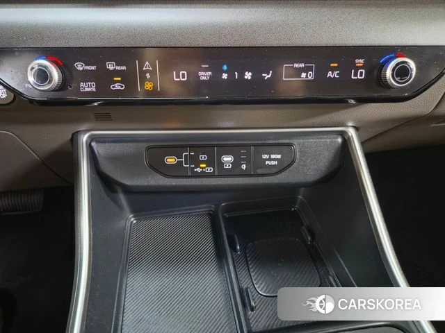 Kia The New Carnival 4th Generation 2025 Белый из Кореи, фото 2