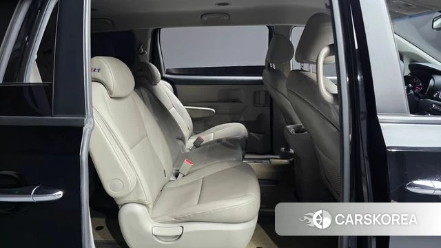 Kia The New Carnival 2019 Черный из Кореи, фото 2