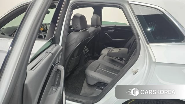 Audi Q5 (FY) 2021 Белый из Кореи, фото 2