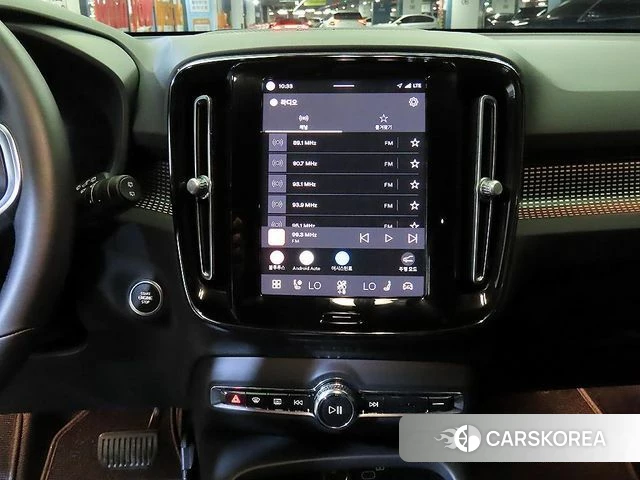 Volvo XC40 2024 Черный из Кореи, фото 2