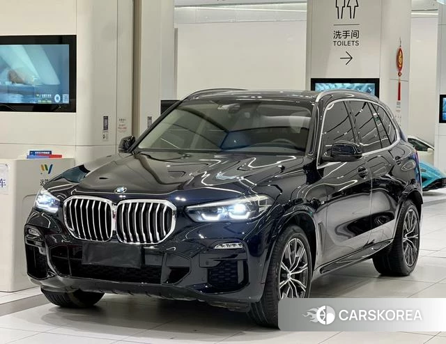 BMW X5 2021 Черный из Китая, фото 2