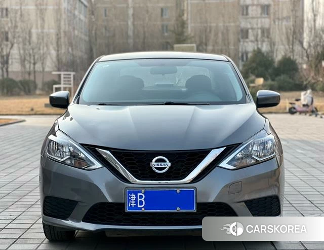 Nissan Sylphy 2022 Темно-серый из Китая, фото 2