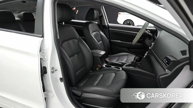 Hyundai The New Avante AD 2019 Белый из Кореи, фото 2