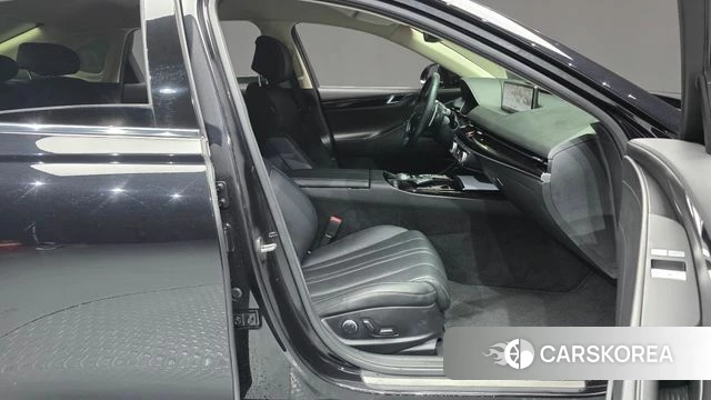 Genesis G80 (RG3) 2022 Черный из Кореи, фото 2