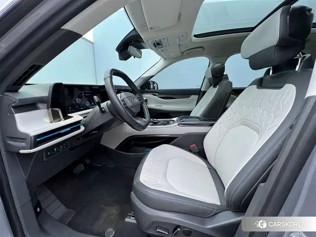 Ford Edge 2024 Silver/gray из Китая, фото 2