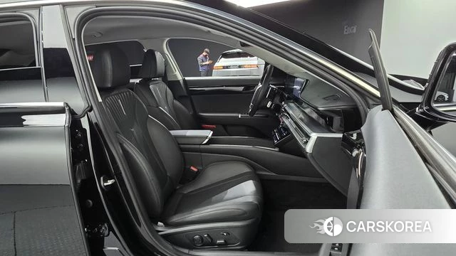 Hyundai Grandeur (GN7) 2023 Черный из Кореи, фото 2